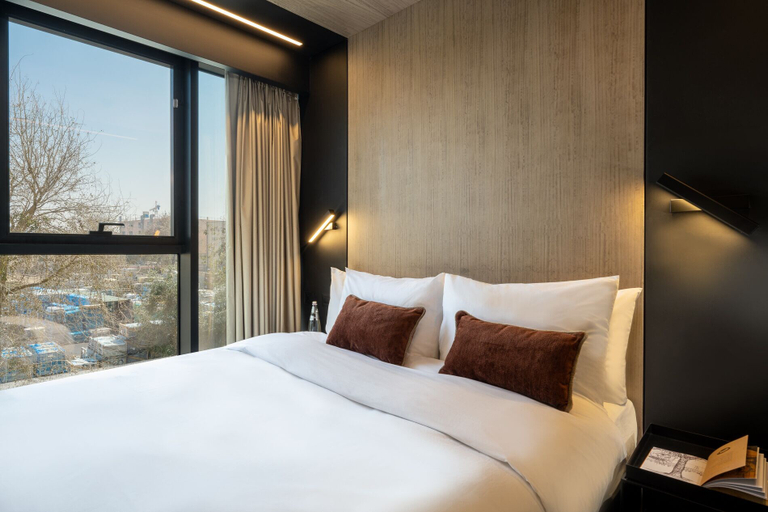Bedroom 4, master Bat Yam