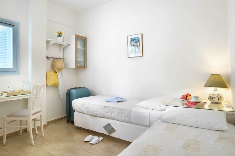Bedroom 3, Perigiali Hotel, Central Greece