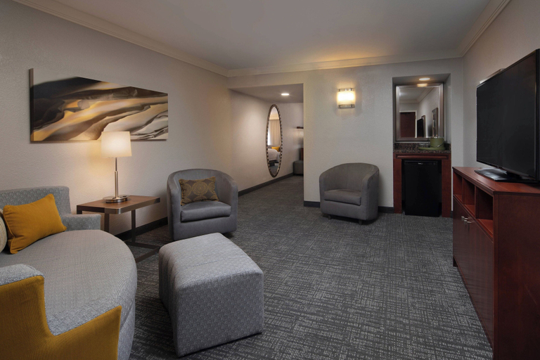 Bedroom 4, Courtyard by Marriott Bradenton Sarasota Riverfront, Manatee