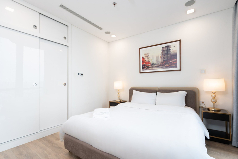 Bedroom 8
