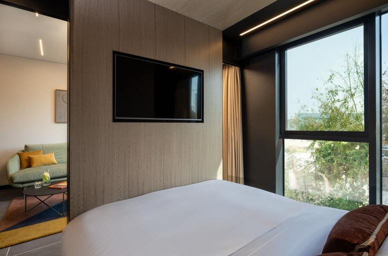 Bedroom 3, master Bat Yam