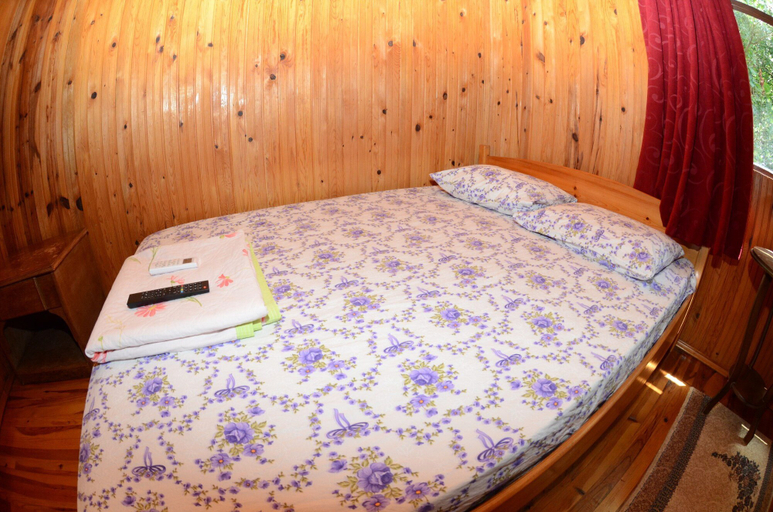 Bedroom 4, Camlik Pansiyon - Adults Only (16+), Kemer
