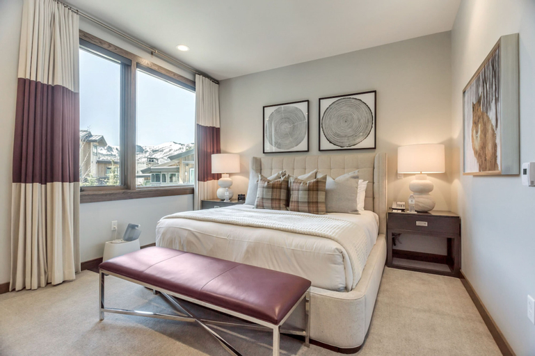 Bedroom 11