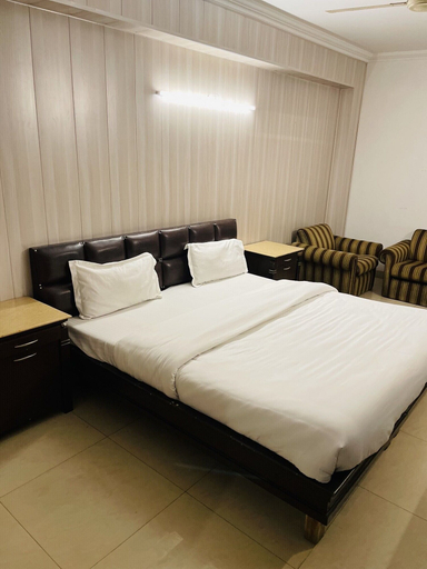 Bedroom 5, Hotel R S Residency, Amritsar