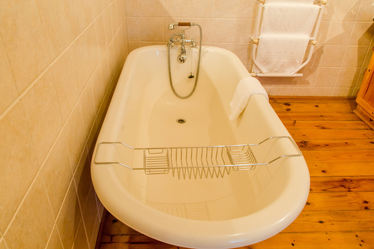 Bathroom 5, Le Manoir de Brendel, Cape Winelands