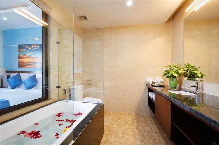 Bathroom 5, Marissa Hai Tien Hotel & Spa, Hoằng Hóa