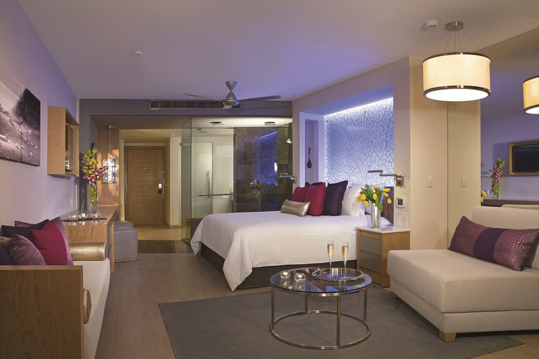 Bedroom 4, Breathless Riviera Cancun Resort & Spa - Adults Only - All Inclusive, Benito Juárez