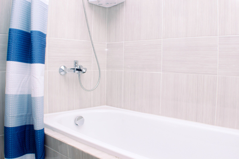 Bathroom 3, 1Br Spacious Combine Unit At Vasanta Innopark Apartment, Cikarang