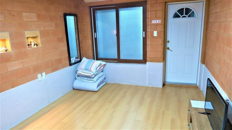 Others 5, Wonju Gamaksan Hwangtobang Pension, Wonju