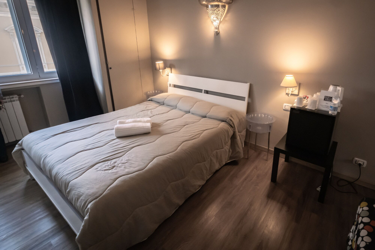 Bedroom 4, CconfortHotels R&B Cavour, Bari