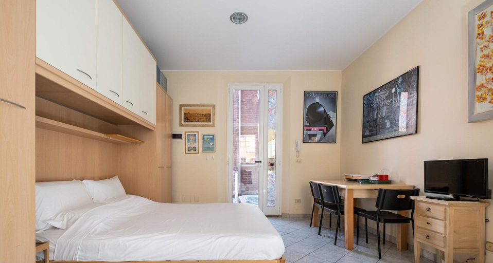 Others 3, Studio Calari With Terrace by Wonderful Italy, Bologna