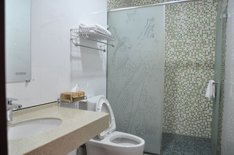 Bathroom 4, Smile Corner LuoDong, Yilan