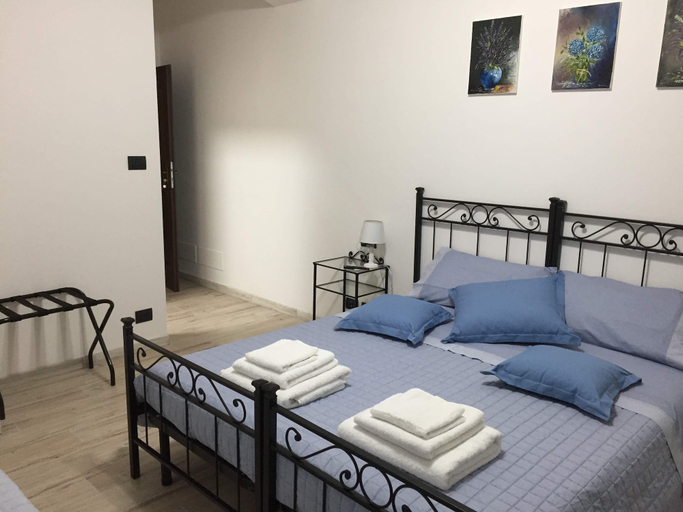 Bedroom 4, Dely B&B, Alessandria