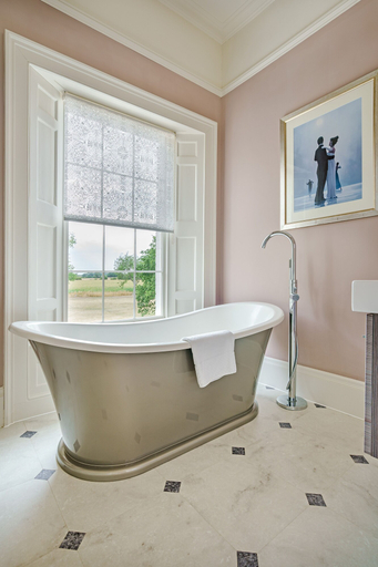Bathroom 3, Reymerston Hall, Norfolk