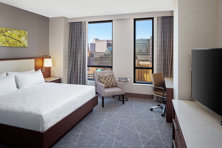 Bedroom 3, Hilton Rochester Mayo Clinic Area, Olmsted