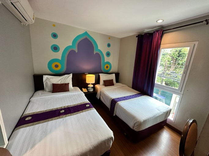 Bedroom 30