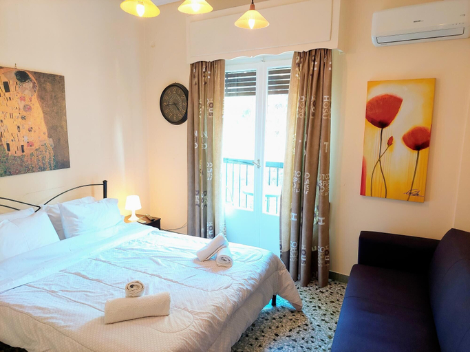 Room 2, Cozy apartment in Acropolis, Attica