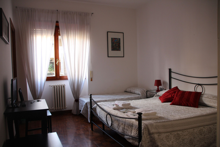 Bedroom 3, BedroomsRome, Rome