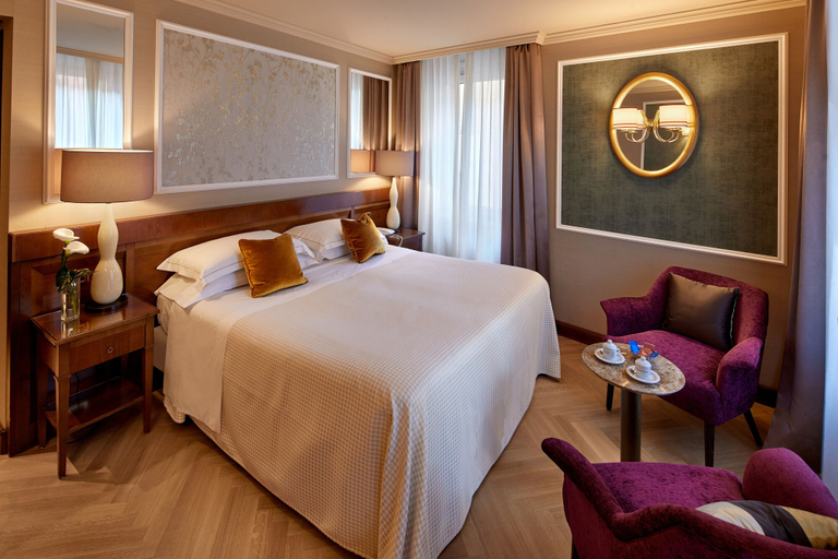 Bedroom 2, Hotel Accademia, Verona
