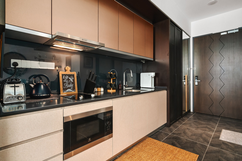 Dining Room 6
