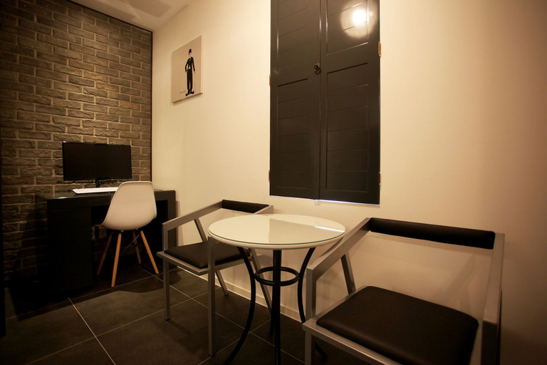 Others 5, May AVE, Yeoju