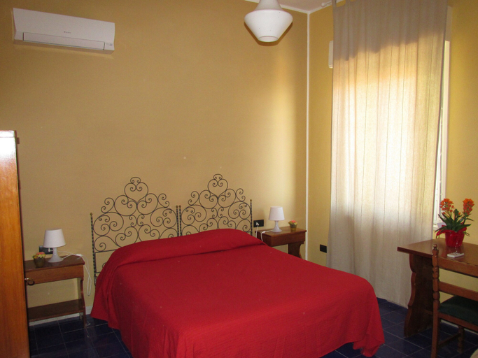 Bedroom 3, Hotel Panorama di Sicilia, Messina