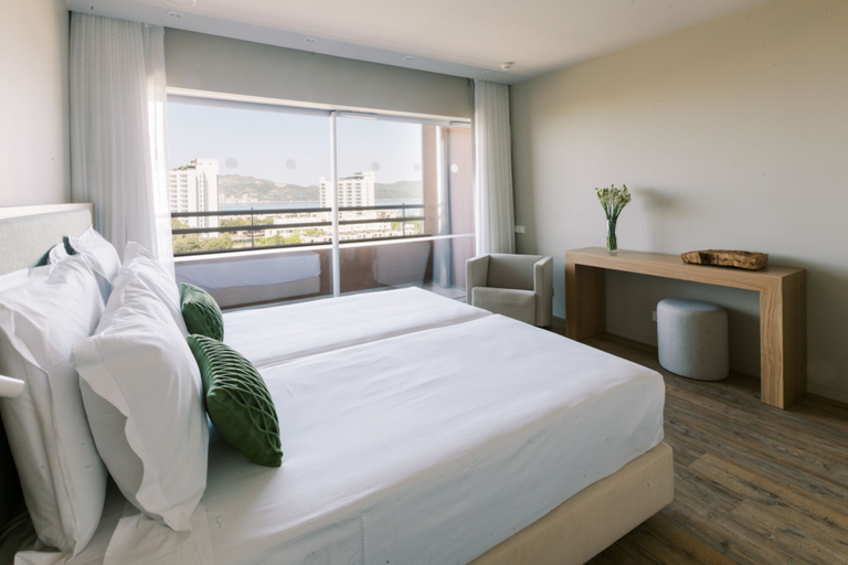 Bedroom 3, The Pearl Tróia, Grândola