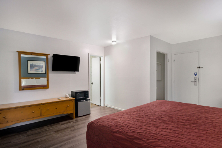 Bedroom 3, Sidney Inn, Cheyenne