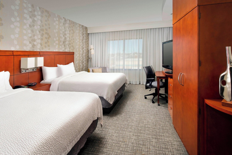 Bedroom 3, Courtyard by Marriott Wichita Falls, Wichita