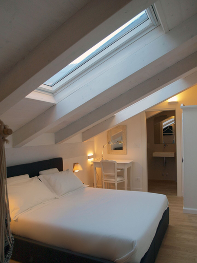 Bedroom 5, Acquaderni Rooms, Bologna