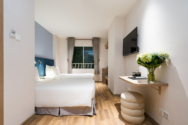 Bedroom 3, Jovia Hotel, District 1