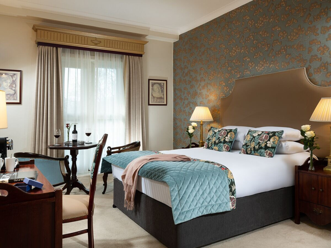 Bedroom 3, Fitzpatrick Castle Hotel, Dublin