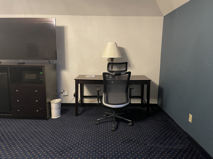 Bedroom 6