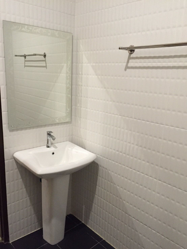Bathroom 3, Rest Time Hotel, Muang Nong Khai