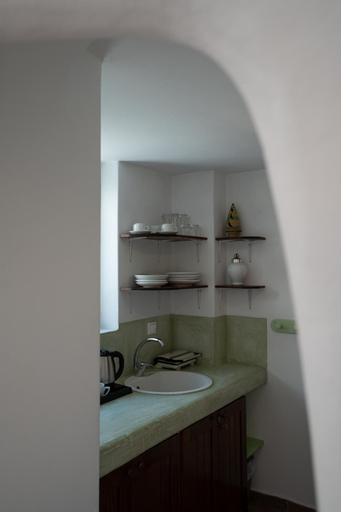 Others 4, Madame Kalitsi-erato Room, South Aegean