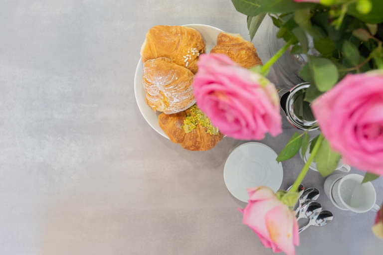 Food & Drinks 5, Sant Agostino Apartments, Como