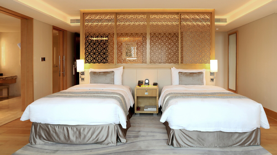 Bedroom 12