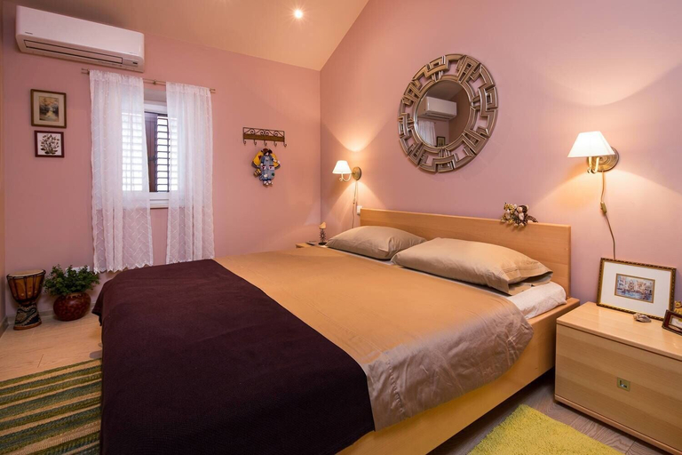 Bedroom 3, Villa Jasmine, Stari Grad