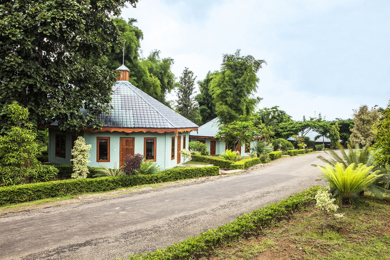 Exterior & Views 2, Aye Thar Yar Golf Resort, Taunggye