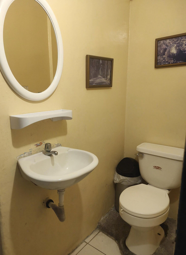 Bathroom 5, Dreamkapture Hostel, Guayaquil
