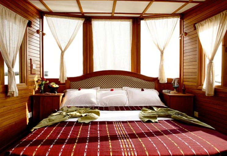 Bedroom 2, Amara River Cruise, Mandalay
