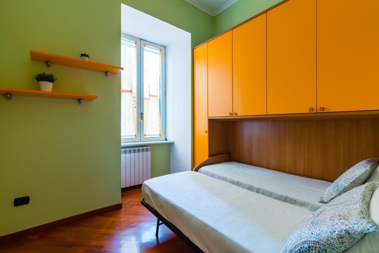 Room 3, Appartamento a Montesanto by Wonderful Italy, Napoli