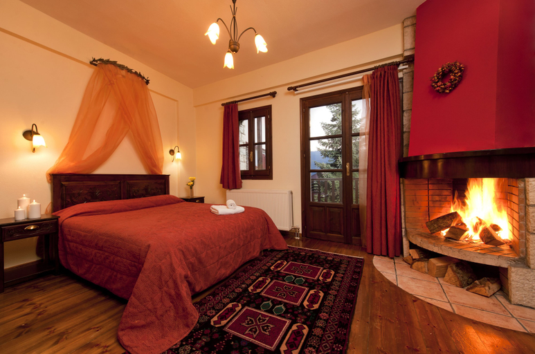 Bedroom 2, Fretzato Traditional Guest House, Thessaly