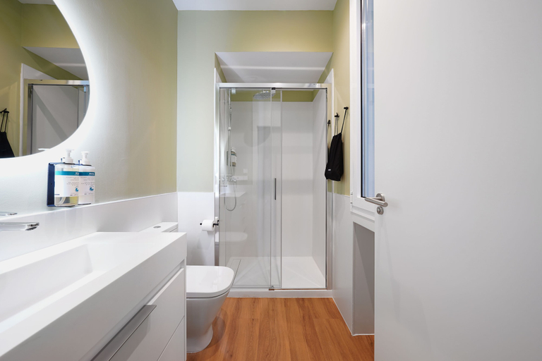 Bathroom 4, Numa Seville Prestigio, Sevilla
