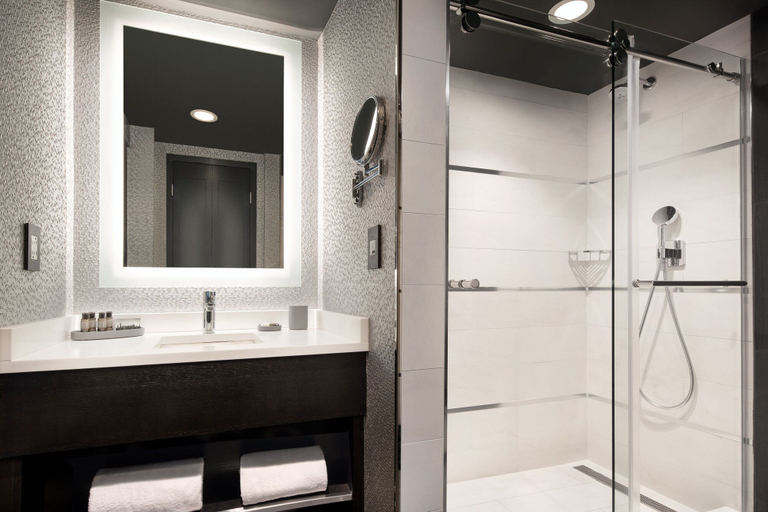 Bathroom 5, The Clancy, Autograph Collection by Marriott, San Francisco