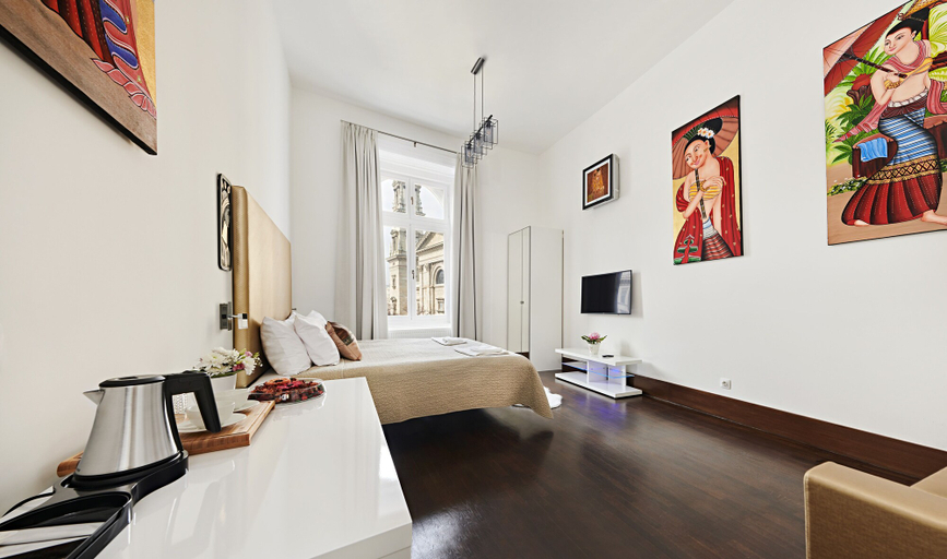 Bedroom 4, Andrassy Thai Hotel, Budapesti