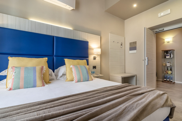 Bedroom 18