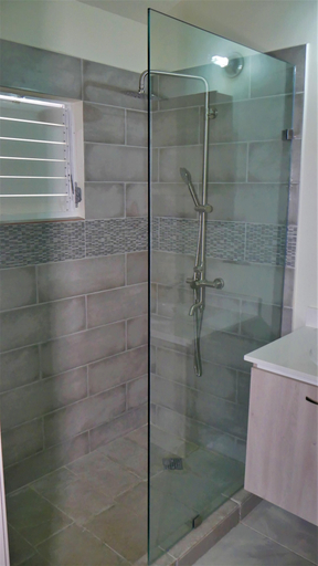 Bathroom 5, Lux Sea View Camelot Village Discovery Bay