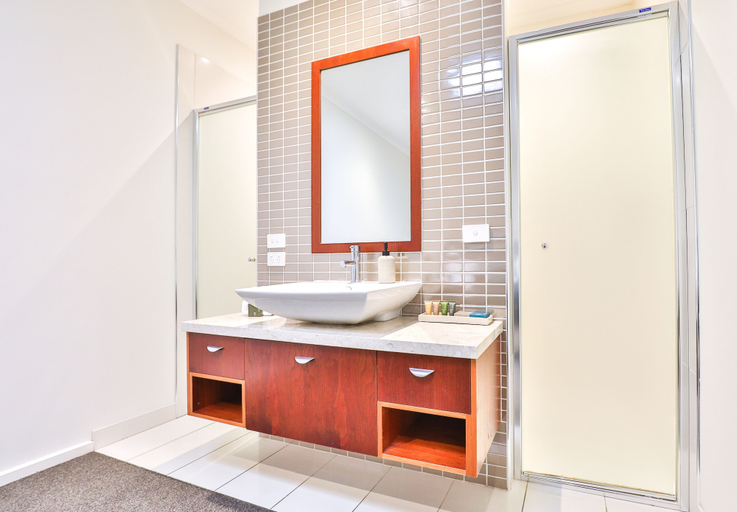 Bathroom 5, Indulge Apartments Langtree, Mildura - Pt A