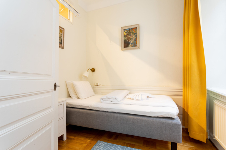 Bedroom 3, ApartDirect Gamla Stan II, Stockholm